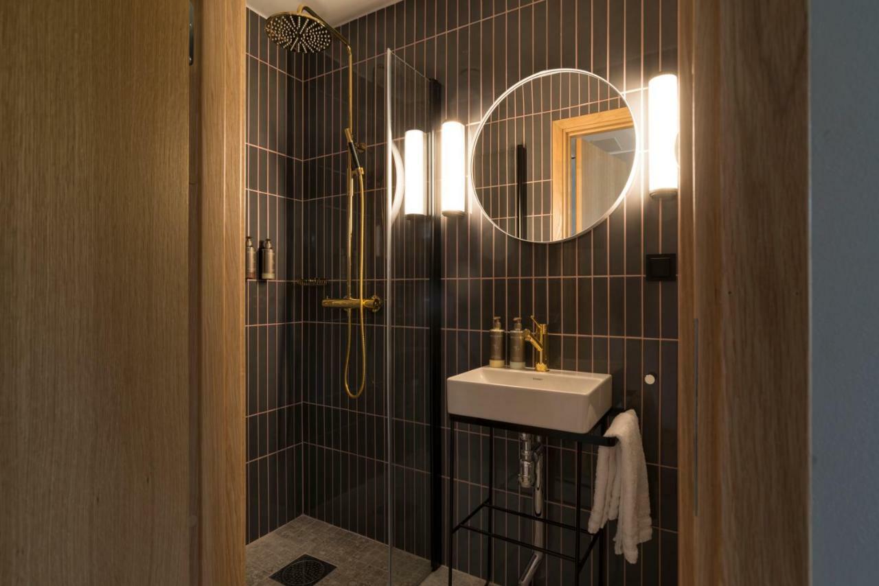 Naesby Slott Hotel Taby Ruang foto